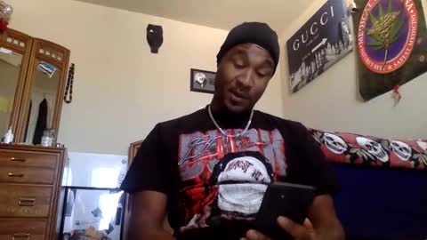 Snapshot of fromthabac chatting on 05-11-26, 06:16 fromthabac online show from 05-11-26, 06:16