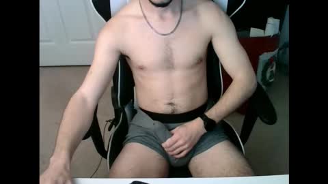 frostedtip06 online show from 03-31-26, 04:29