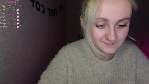 Snapshot of frosty_blueberries4 chatting on 12-08-24, 10:52 ANA online show from 12-08-24, 10:52
