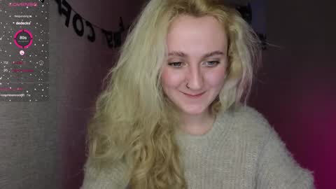 Snapshot of frosty_blueberries4 chatting on 12-15-24, 11:55 ANA online show from 12-15-24, 11:55
