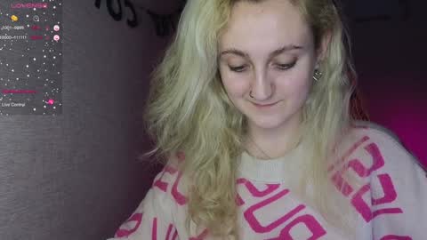 Snapshot of frosty_blueberries4 chatting on 01-18-25, 06:32 ANA online show from 01-18-25, 06:32