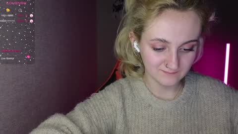 Snapshot of frosty_blueberries4 chatting on 01-20-25, 04:12 ANA online show from 01-20-25, 04:12