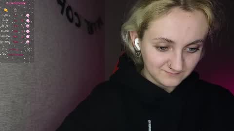 Snapshot of frosty_blueberries4 chatting on 02-13-25, 11:39 ANA online show from 02-13-25, 11:39