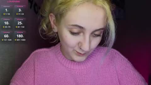 Snapshot of frosty_blueberries4 chatting on 03-06-25, 11:53 ANA online show from 03-06-25, 11:53
