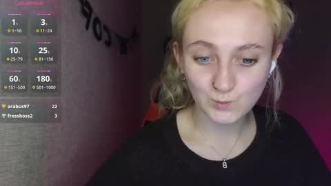Snapshot of frosty_blueberries4 chatting on 03-07-25, 11:38 ANA online show from 03-07-25, 11:38