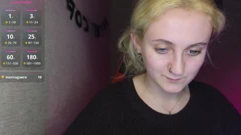 Snapshot of frosty_blueberries4 chatting on 03-08-25, 11:39 ANA online show from 03-08-25, 11:39