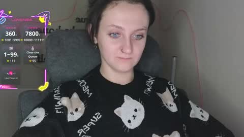 Snapshot of frosty_blueberries4 chatting on 10-22-25, 10:37 ANA online show from 10-22-25, 10:37