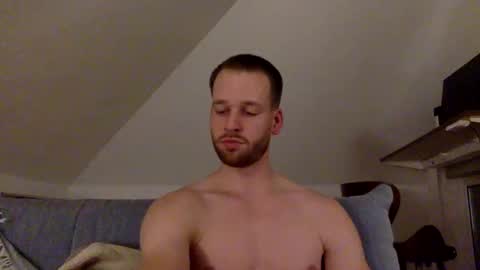 frozenyoga online show from 11-05-25, 08:31