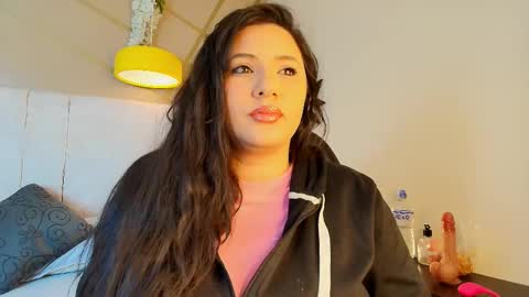 frreeya online show from 02-26-26, 08:19