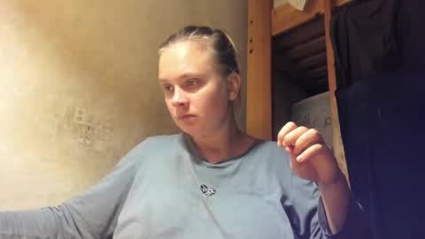 Snapshot of frumcake chatting on 01-20-25, 02:11 FrumCake online show from 01-20-25, 02:11