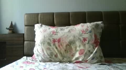 fruti loops  Bull online show from 02-15-25, 10:33