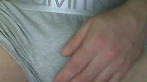 Snapshot of fryboxxxxx chatting on 07-02-26, 12:10 fry online show from 07-02-26, 12:10