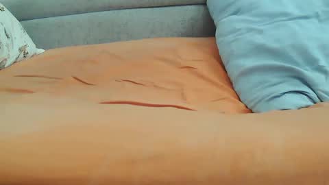 Snapshot of frycxxx chatting on 12-15-24, 12:06 frycxxx online show from 12-15-24, 12:06