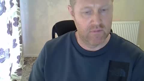 Snapshot of fuck_buddy_uk chatting on 02-27-26, 02:50 Fuck Buddy UK online show from 02-27-26, 02:50