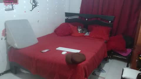 fuck_me_dirty online show from 02-26-26, 01:59