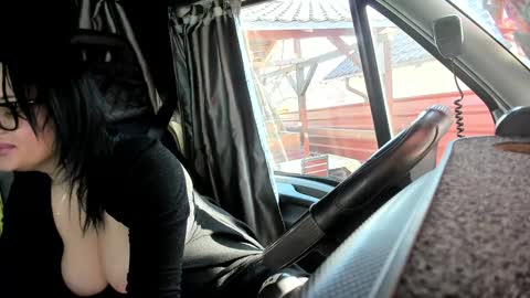 Angelique online show from 01-29-25, 11:51