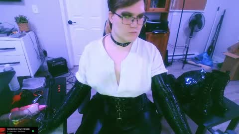 Snapshot of fuckdoll_perversions_inc chatting on 02-28-26, 05:41 Miss Charlotte online show from 02-28-26, 05:41