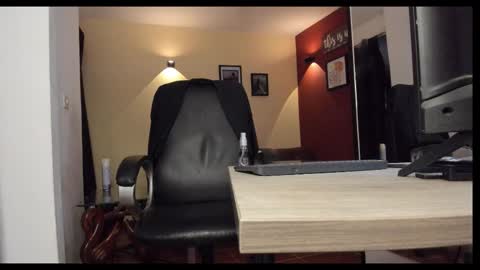 Snapshot of fuckerwate chatting on 12-05-25, 04:21 SERGIO THE SEX LAWYER online show from 12-05-25, 04:21