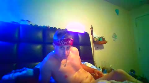 Snapshot of fuckery101cpl chatting on 09-12-25, 02:44 fuckery101cpl online show from 09-12-25, 02:44