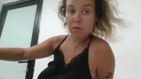 Snapshot of fuckhard4you chatting on 05-02-26, 05:51 La online show from 05-02-26, 05:51