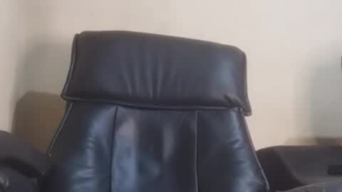 Snapshot of fuckingmulletdaddy chatting on 11-23-25, 05:35 Phill online show from 11-23-25, 05:35