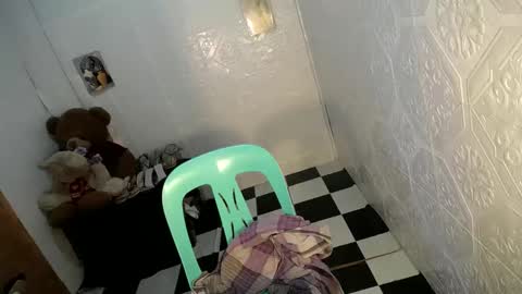 Snapshot of fuckingrads chatting on 02-08-25, 09:13 sexy 7inchCock online show from 02-08-25, 09:13