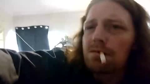 Snapshot of fucuhard420 chatting on 02-24-25, 08:47 pothead420 online show from 02-24-25, 08:47