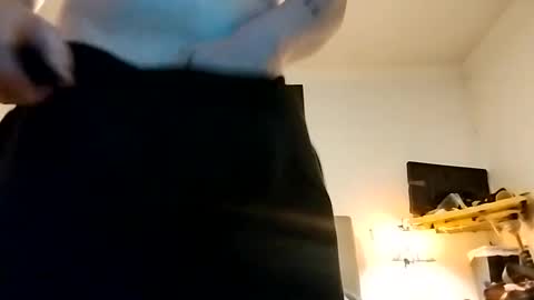 Snapshot of fucuhard420 chatting on 10-05-25, 07:28 pothead420 online show from 10-05-25, 07:28