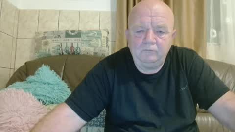 fullballs6 online show from 10-24-25, 02:41