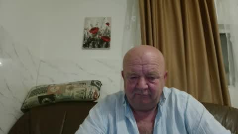 fullballs6 online show from 11-25-25, 02:55