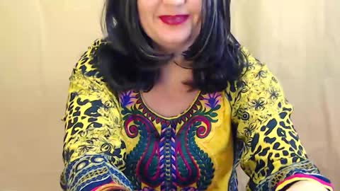 Snapshot of fun4tips chatting on 02-19-25, 04:33 Fun4Tips online show from 02-19-25, 04:33