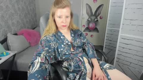 Snapshot of funny_bunny4 chatting on 01-19-25, 03:32 funny_bunny4 online show from 01-19-25, 03:32