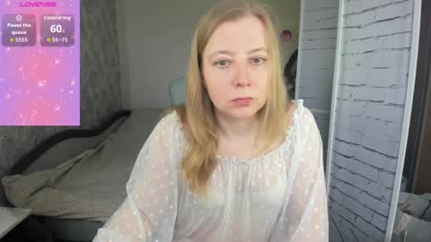 funny_bunny4 online show from 04-04-26, 12:35