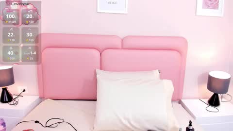 Samantha online show from 10-22-25, 01:22