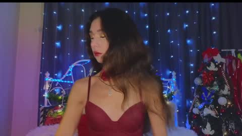 Snapshot of funny_whotsss chatting on 12-29-24, 10:14 Tiffany online show from 12-29-24, 10:14