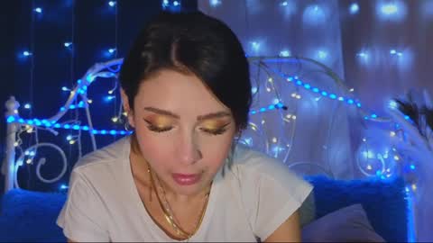 Snapshot of funny_whotsss chatting on 01-22-25, 04:34 Tiffany online show from 01-22-25, 04:34