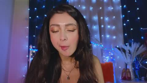 Snapshot of funny_whotsss chatting on 02-01-25, 04:56 Tiffany online show from 02-01-25, 04:56