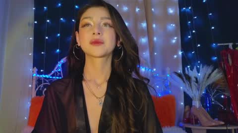 Snapshot of funny_whotsss chatting on 02-05-25, 04:37 Tiffany online show from 02-05-25, 04:37