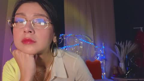 Snapshot of funny_whotsss chatting on 02-11-25, 10:39 Tiffany online show from 02-11-25, 10:39