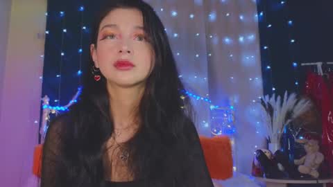 Snapshot of funny_whotsss chatting on 02-17-25, 12:32 Tiffany online show from 02-17-25, 12:32