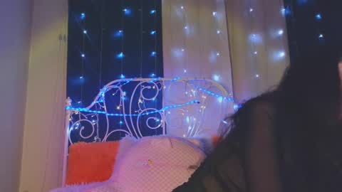 Snapshot of funny_whotsss chatting on 02-18-25, 10:03 Tiffany online show from 02-18-25, 10:03