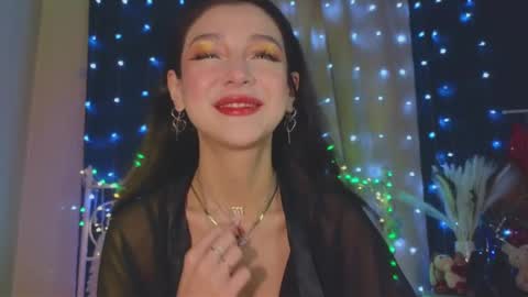 Snapshot of funny_whotsss chatting on 03-09-25, 11:35 Tiffany online show from 03-09-25, 11:35