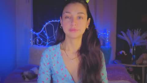 Snapshot of funny_whotsss chatting on 10-25-25, 02:30 Tiffany online show from 10-25-25, 02:30