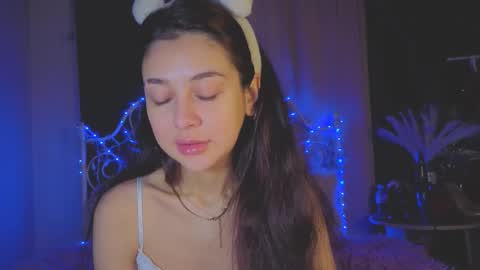 Tiffany online show from 11-10-25, 02:32