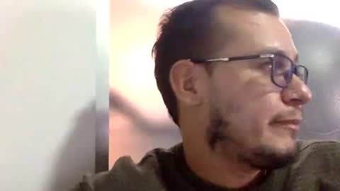 Snapshot of funnyboys18 chatting on 03-07-25, 07:05 Zanty online show from 03-07-25, 07:05