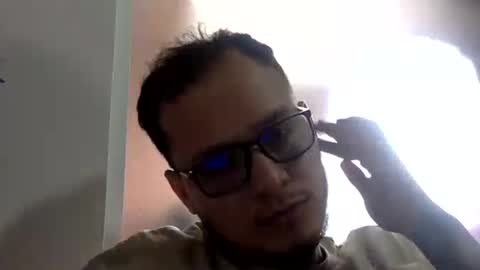 Snapshot of funnyboys18 chatting on 10-14-25, 06:20 Zanty online show from 10-14-25, 06:20