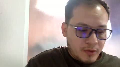 Snapshot of funnyboys18 chatting on 11-21-25, 07:01 Zanty online show from 11-21-25, 07:01