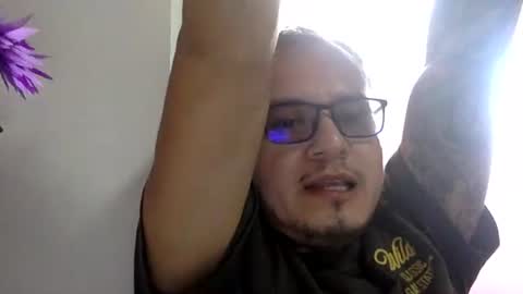 Snapshot of funnyboys18 chatting on 12-02-25, 06:58 Zanty online show from 12-02-25, 06:58