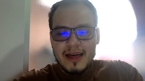 Snapshot of funnyboys18 chatting on 12-16-25, 06:57 Zanty online show from 12-16-25, 06:57