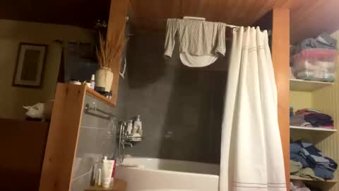 funnyfun69 online show from 05-31-26, 04:09